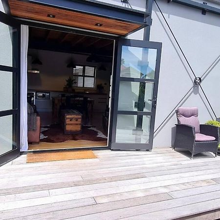 Apartment 4 - Haddin Court - Chic Ny Loft Style 布伦海姆 外观 照片
