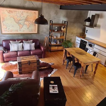 Apartment 4 - Haddin Court - Chic Ny Loft Style 布伦海姆 外观 照片