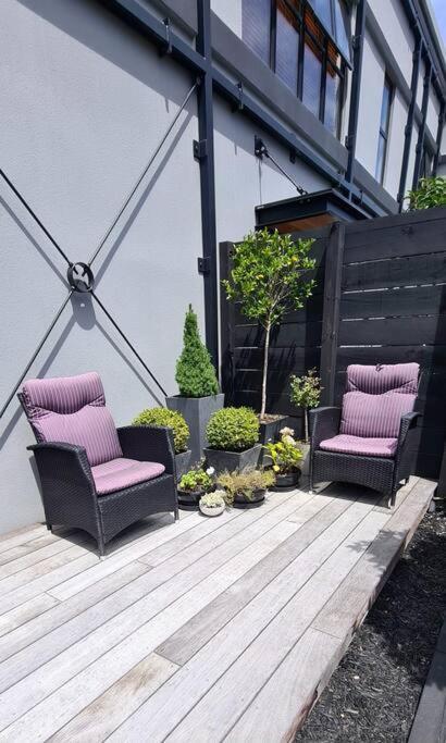 Apartment 4 - Haddin Court - Chic Ny Loft Style 布伦海姆 外观 照片